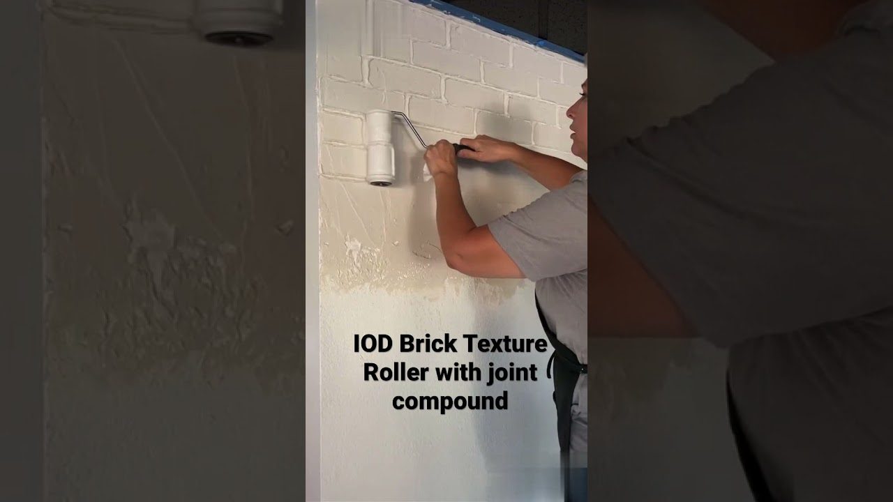 IOD  Brick Texture Roller