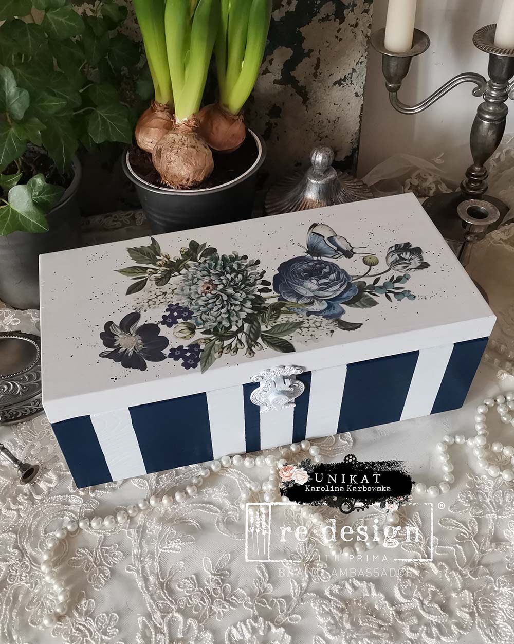Indigo Petals kvetinovy transfer na nabytok